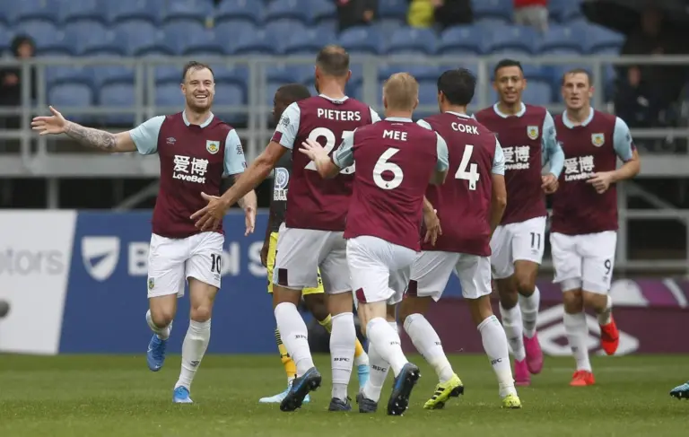 Вест Хэм – Бернли: смотреть онлайн прямой эфир (08.11.2025)