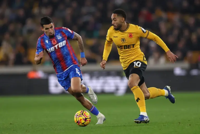 Вулверхэмптон – Кристал Пэлас: прогноз на матч АПЛ (22.11.2025)