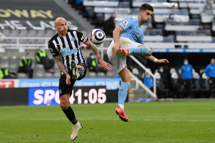 Ньюкасл – Манчестер Сити: прогноз на матч АПЛ (22.11.2025)