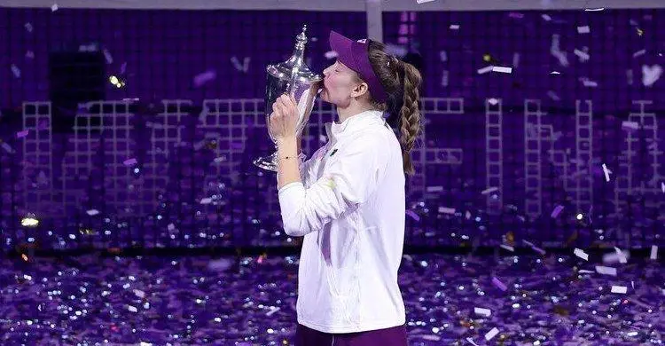 «Горжусь представлять Казахстан»: Елена Рыбакина поблагодарила болельщиков