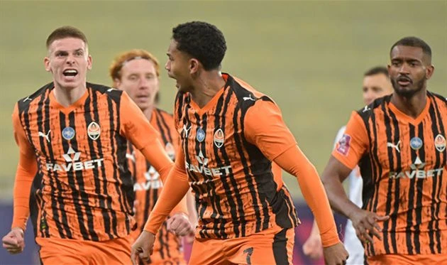 Шахтер Донецк – Брейдаблик: прогноз на Лигу конференций УЕФА (06.11.2025)