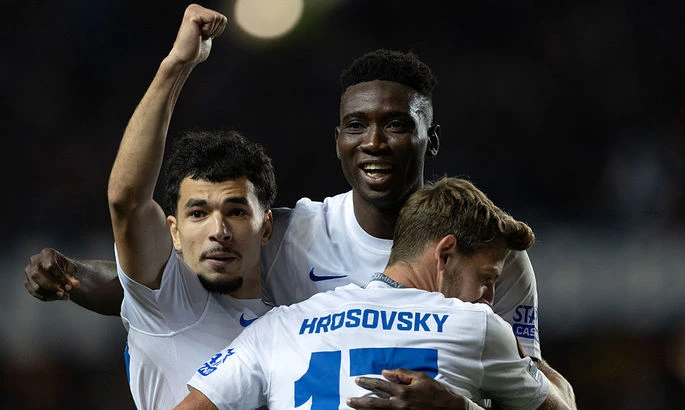 Мидтьюлланд – Генк: смотреть онлайн прямой эфир (11.12.2025)