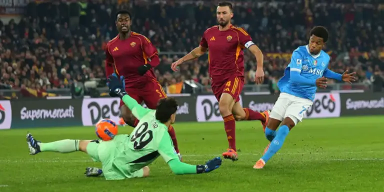 Италия чемпионаты: «Рома» мен «Наполи» матчында бір гол соғылды