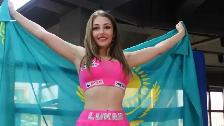 Ангелина Лукас устроила перепалку с соперницей перед боем в Дубае