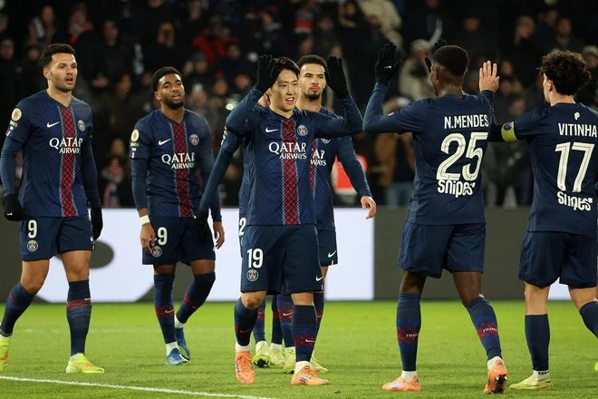 ПСЖ – Ренн: смотреть онлайн прямой эфир (07.12.2025)