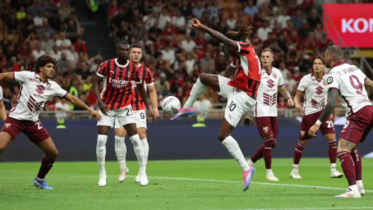 Торино – Милан: смотреть онлайн прямой эфир (09.12.2025)