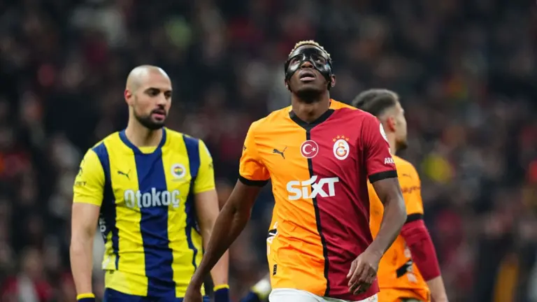 Фенербахче – Галатасарай: прогноз на чемпионат Турции (01.12.2025)