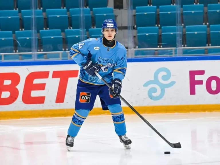 Артур Гросс «Виктория Гриззлис» сапында көзге түсті