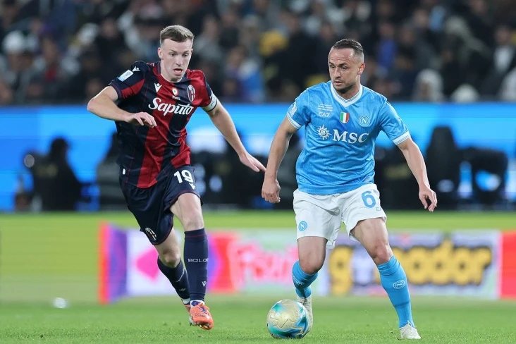 «Наполи» обыграл «Болонью» и завоевал Суперкубок Италии