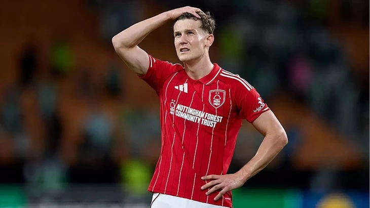 Утрехт – Ноттингем Форест: смотреть онлайн прямой эфир (11.12.2025)