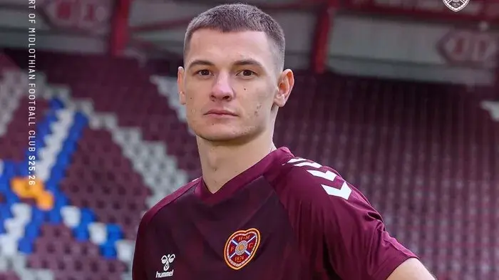 Тренер «Хартса» оценил адаптацию Чеснокова после перехода из «Тобола»