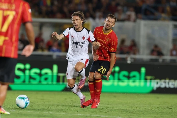 Милан — Лечче: прогноз на матч Серия А (19.01.2026)